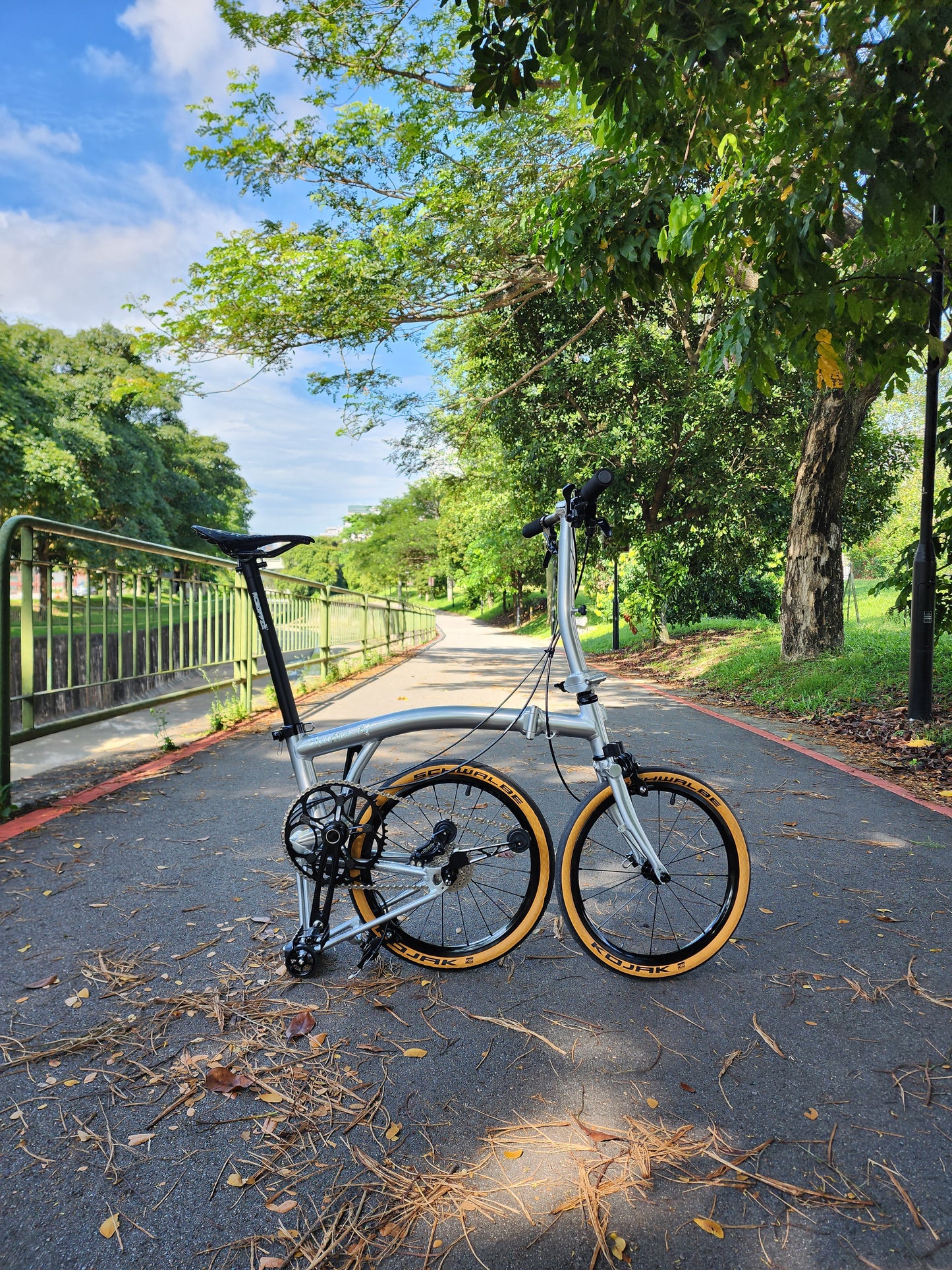 R1 ACEOFFIX 8.2KG ALUMINUM BIKE